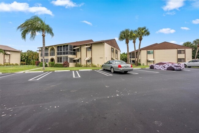 5839 La Pinata Blvd in Greenacres, FL - Building Photo - Building Photo