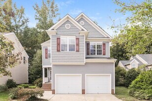 8173 Rolling Glenn Dr in Raleigh, NC - Building Photo