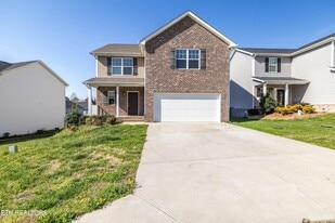 5804 Rain Cloud Rd in Knoxville, TN - Building Photo