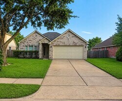 1039 N Teal Estates Cir in Fresno, TX - Building Photo