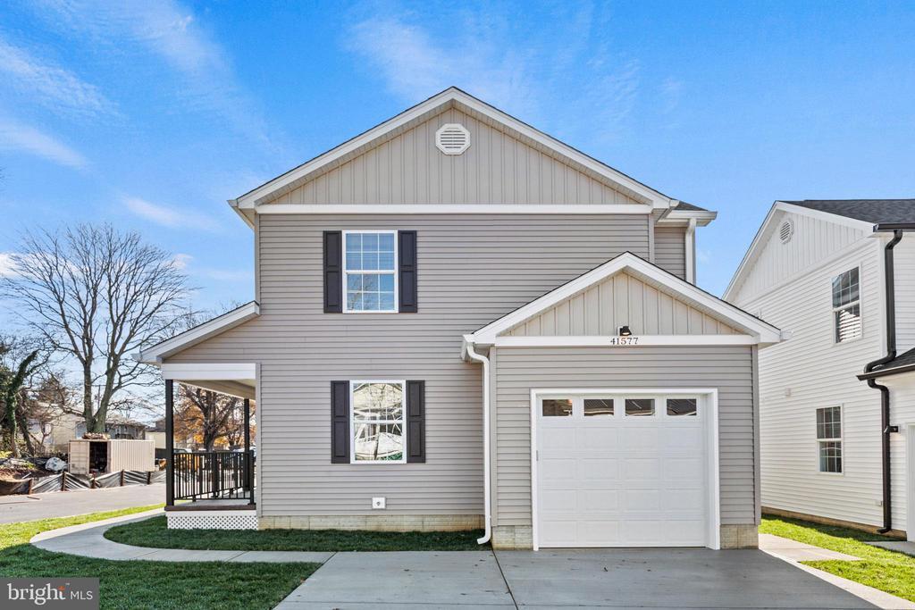 41577 Church St in Leonardtown, MD - Building Photo