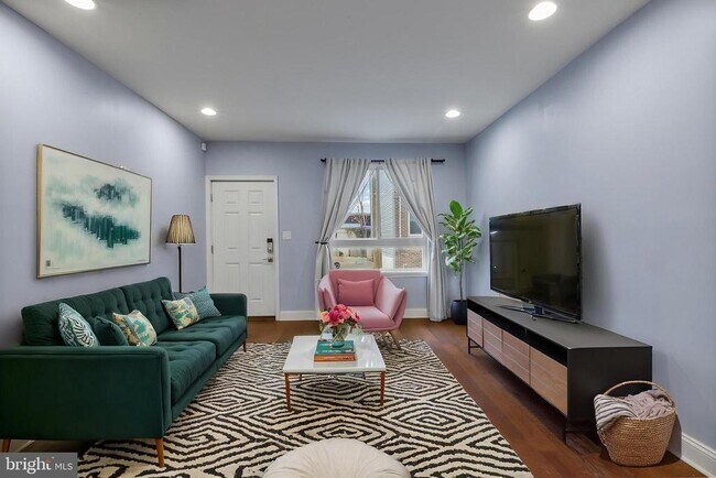 property at 1409 S Taylor St
