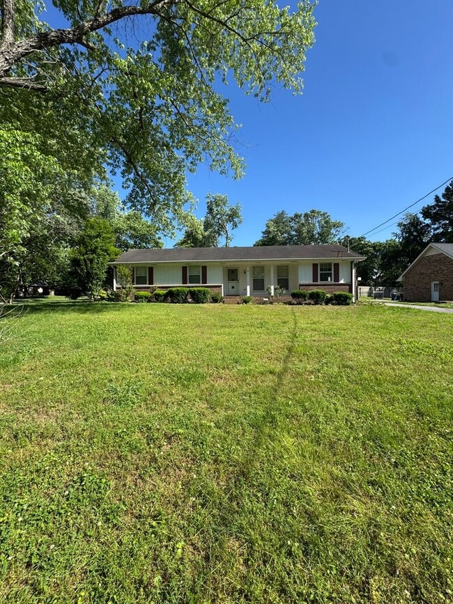 property at 8 Ann Ct