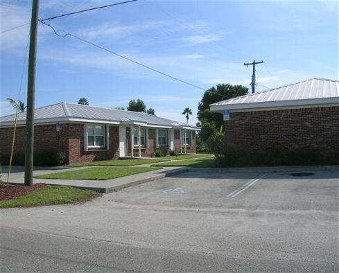 Greentree East Apartments in Clewiston, FL - Building Photo