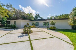 7760 SW 125th Terrace in Miami, FL - Building Photo