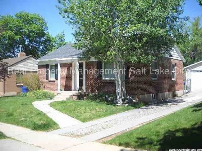 2235 Westminster Ave in Salt Lake City, UT - Building Photo - Building Photo