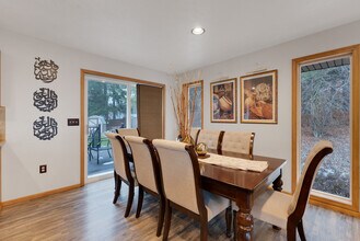 8603 E Columbia Park Dr in Spokane, WA - Building Photo - Building Photo