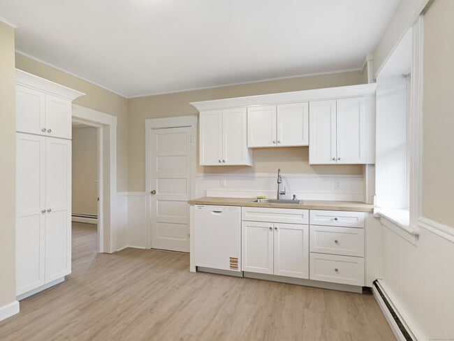 333 Lenox Rd in Fairfield, CT - Building Photo - Building Photo