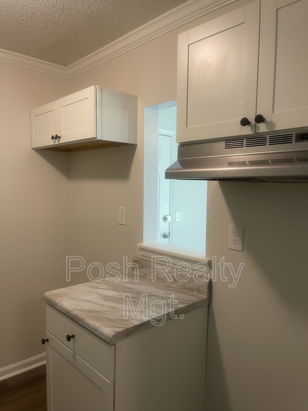 502 Mystic Dr in Greensboro, NC - Building Photo - Building Photo