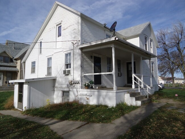501 Elm Ave, Unit A