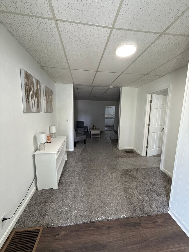 1235 N 8th St in Springfield, IL - Building Photo - Building Photo