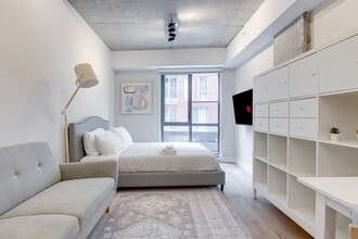 742 Rue William in Montréal, QC - Building Photo - Building Photo