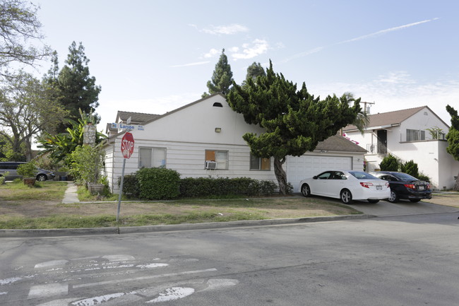 13121 Jefferson St in Garden Grove, CA - Foto de edificio - Building Photo