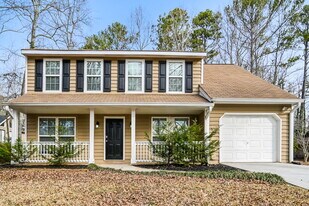 4 Ironwood Ct in Newnan, GA - Building Photo