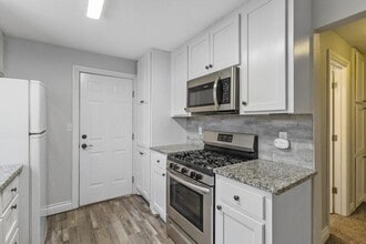 2321 NW 33rd St in Oklahoma City, OK - Building Photo - Building Photo