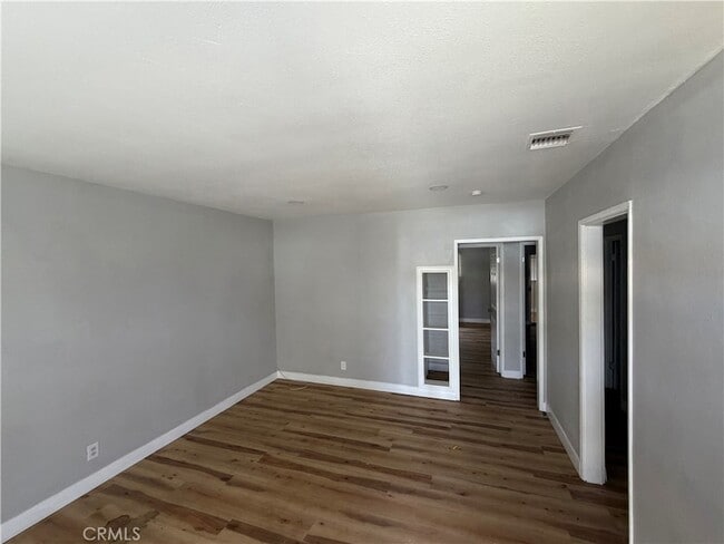 1459 S Euclid Ave, Unit 8 in Ontario, CA - Foto de edificio - Building Photo