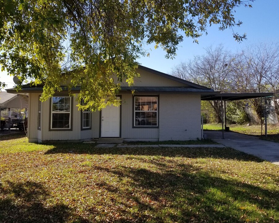 6214 Slate Valley Dr in San Antonio, TX - Building Photo