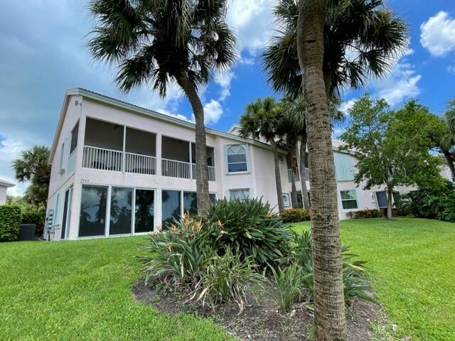 2410 Fairway Dr N in Jupiter, FL - Building Photo - Building Photo