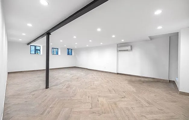 62-15 Catalpa Ave-Unit -1 in Queens, NY - Building Photo - Building Photo