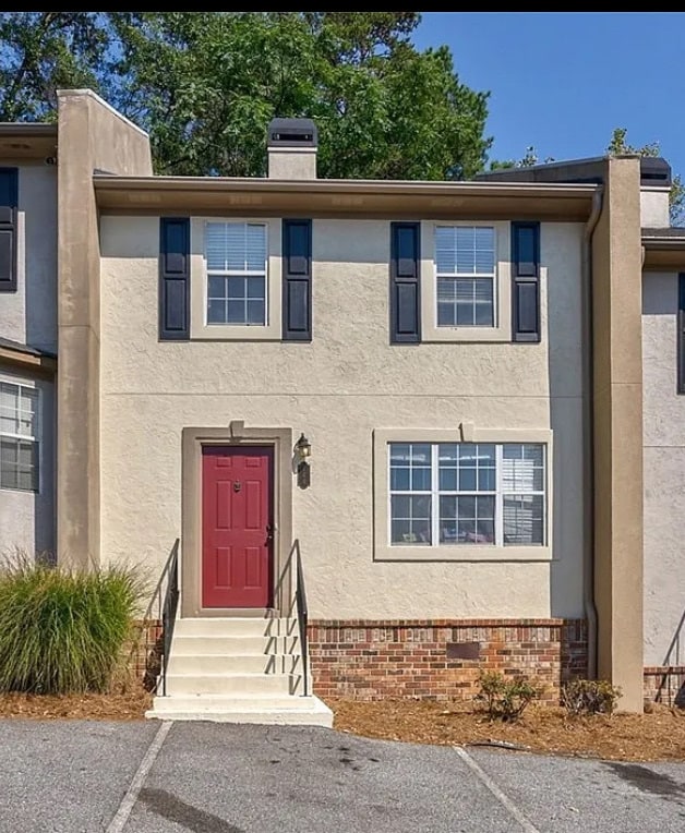property at 144 Tamara Ct