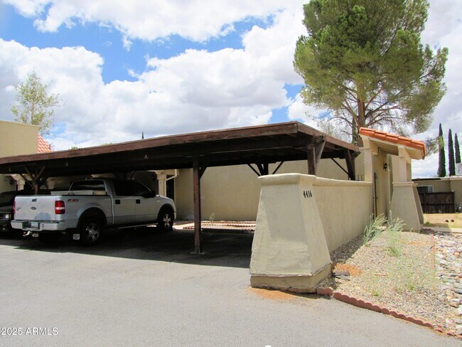 4416 Plaza Vista in Sierra Vista, AZ - Foto de edificio - Building Photo
