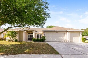 2882 Southern Pines Loop in Clermont, FL - Building Photo