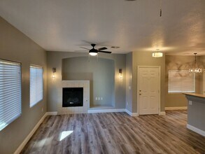 7065 Knob Creek St in Las Vegas, NV - Building Photo - Building Photo