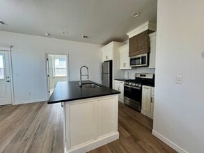 704 Hornady St in Amarillo, TX - Foto de edificio - Building Photo