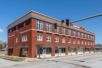 Merchant Flats on 8th in Bentonville, AR - Foto de edificio - Building Photo