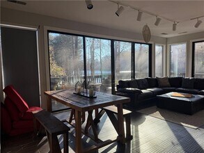 4225 Burns Heritage Trail in Roswell, GA - Building Photo - Building Photo