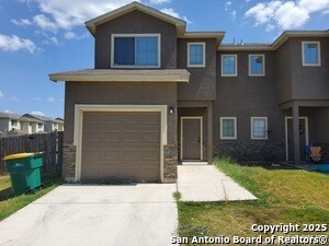 8712 Vista De Nubes in Converse, TX - Building Photo