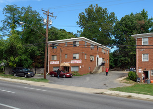 6500 Central Ave in Capitol Heights, MD - Foto de edificio - Building Photo