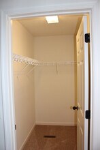 1021 Wellington Dr in Harrisonburg, VA - Building Photo - Building Photo