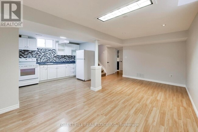 property at 34 Violet St