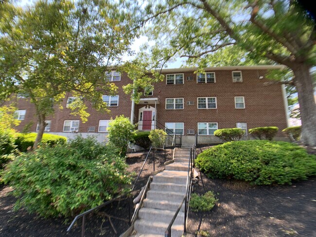 261 Boston Post Rd E, Unit 4 photo'