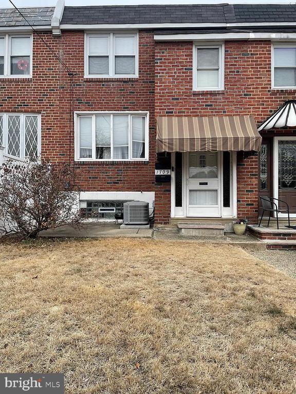 property at 1709 Hartranft St