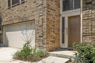 225 Ridge Bluff in Cibolo, TX - Building Photo - Building Photo