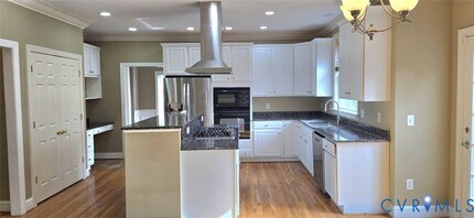 4940 Riverplace Ct in Glen Allen, VA - Building Photo - Building Photo