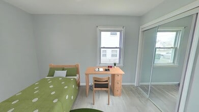 82 Huron Ave in Clifton, NJ - Building Photo - Building Photo