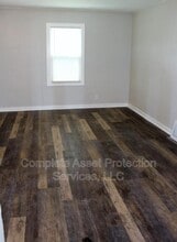 7326 W Taft St in Merrillville, IN - Building Photo - Building Photo