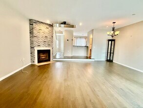 1900 Summer St in Stamford, CT - Building Photo - Building Photo