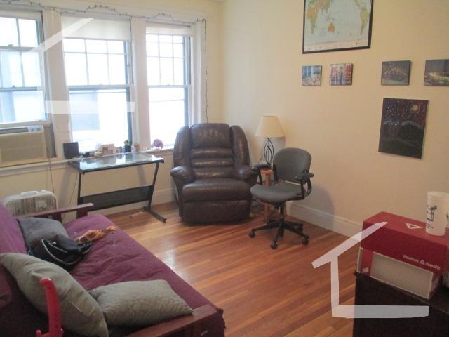 1315 Commonwealth Ave, Unit 3 photo'