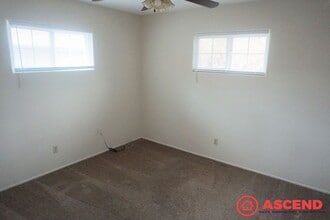 3501 Laverne Ave in Bakersfield, CA - Building Photo - Building Photo