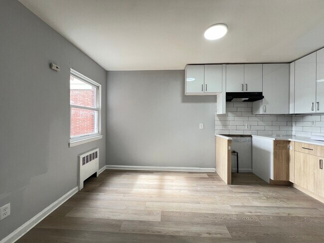 164 Stegman St in Jersey City, NJ - Building Photo - Building Photo