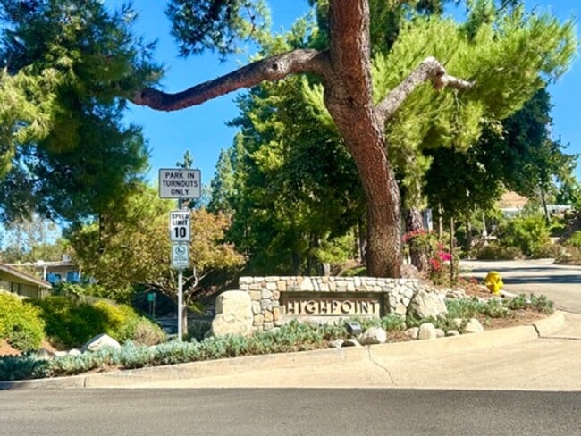 property at 874 Highpoint Dr