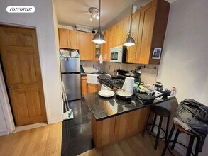 58 W 36th St. in New York, NY - Building Photo - Building Photo