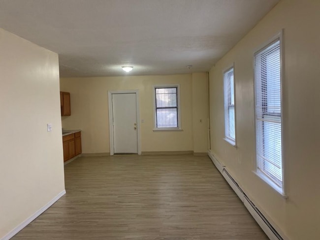 464 Wethersfield Ave in Hartford, CT - Building Photo - Building Photo