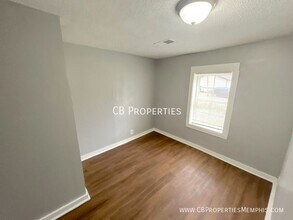 3447 Cook Rd in Memphis, TN - Building Photo - Building Photo