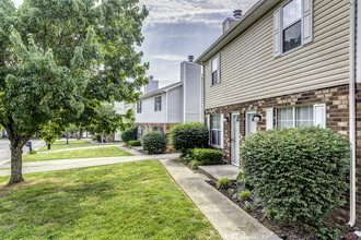 Haywood Meadows Apartments in Nashville, TN - Foto de edificio - Building Photo