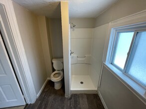 1322 Brownell Ave, Unit 1322 Brownell in Lorain, OH - Foto de edificio - Building Photo